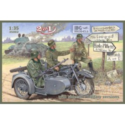 IBG Models 35002 1/35 BMW R12 with sidecar - military versions