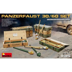 MINIART 35253 1/35 Panzerfaust 30/60 set