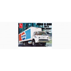 AMT 804/06 1/25 Ford C600 Pepsi City Delivery Truck