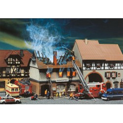 FALLER 130429 HO 1/87 Zur Sonne Burnt-down restaurant
