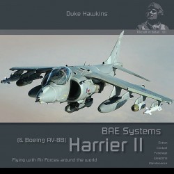 HMH Publications 011 Duke Hawkins BAe Harrier II (Anglais)
