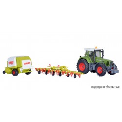 KIBRI 12233 1/87 FENDT tractor with accessory equipment