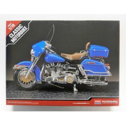 ACADEMY 15501 1/10 Harley Davidson Classic
